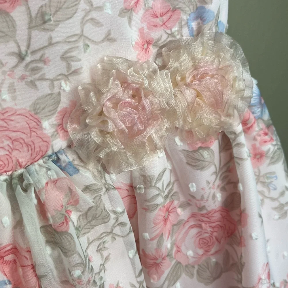 Laura Ashley laura ashley